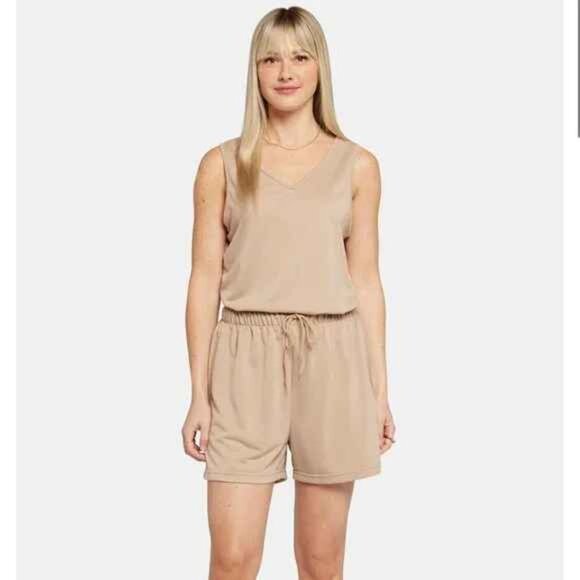 NYDJ Pants - NYDJ Lounge Short Set Size S/M NEW